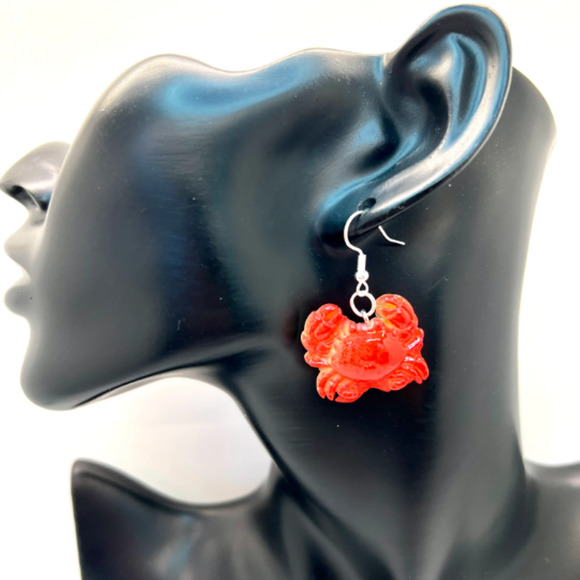 Red Crab Earrings - Animal Earrings - Cajun Earrings - Mardi Gras Earrings - Picture 8 of 8